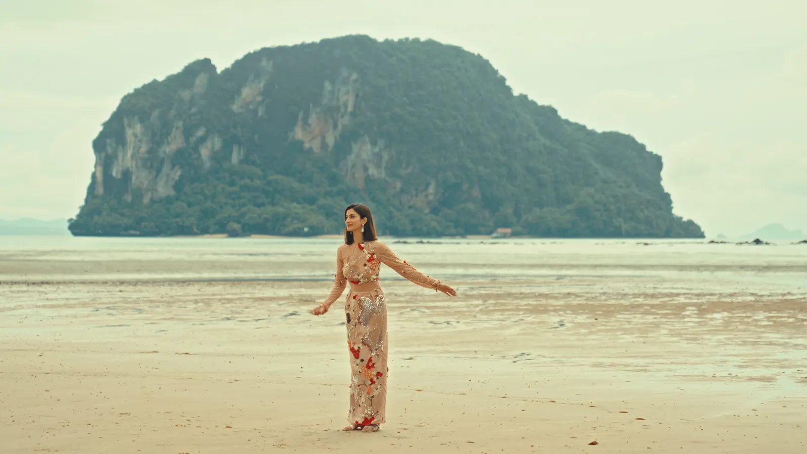 Safar · Laem Haad Beach — image 3