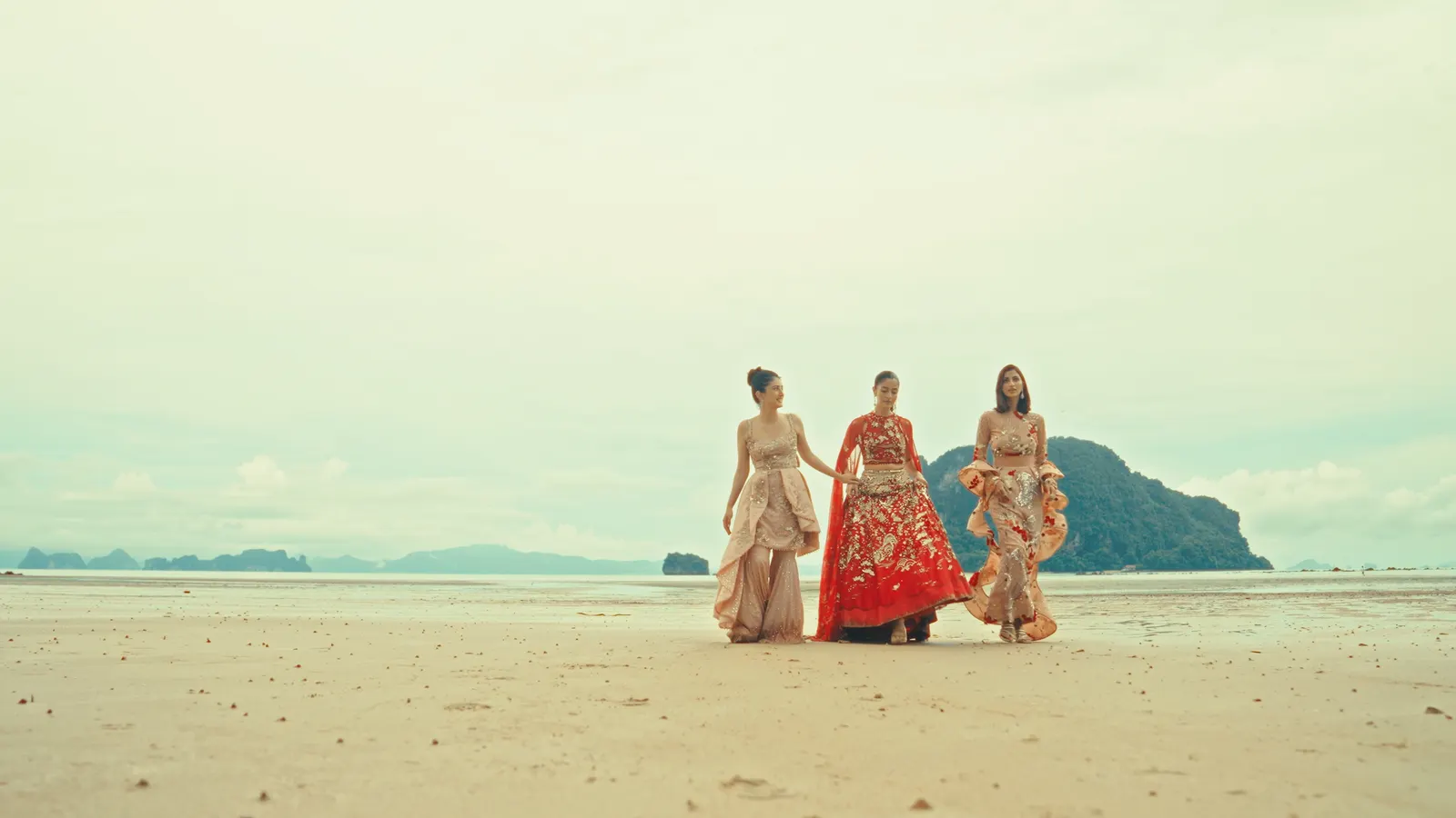 Safar · Laem Haad Beach — image 6